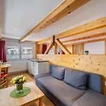 Haus Schoeneck Apartmán *