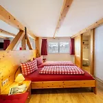 Haus Schoeneck *