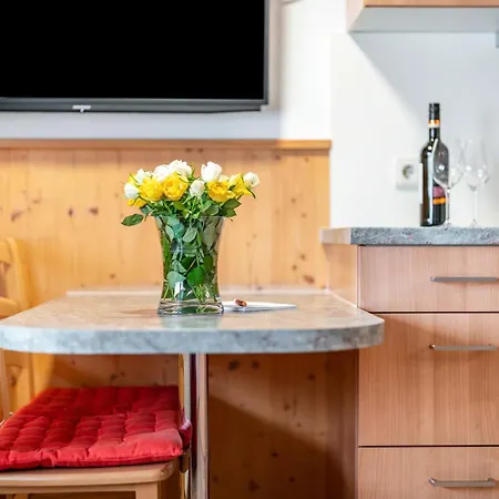 Apartment Haus Schoeneck *