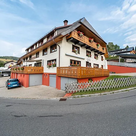 Апартаменты Haus Schoeneck