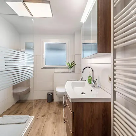 Haus Schoeneck Апартаменты *