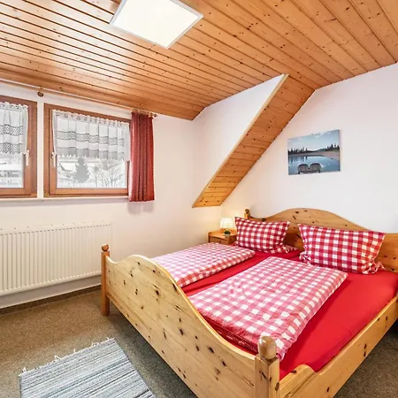 Апартаменты Haus Schoeneck *