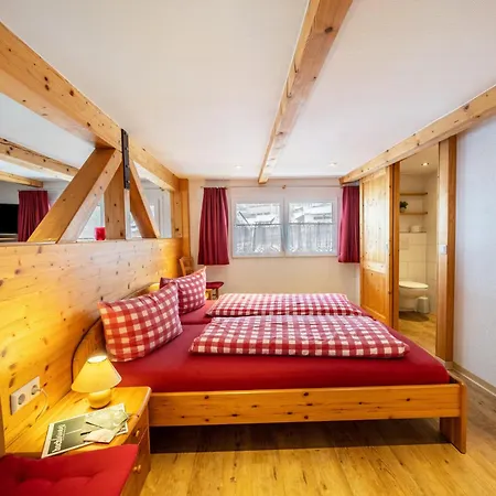Haus Schoeneck *